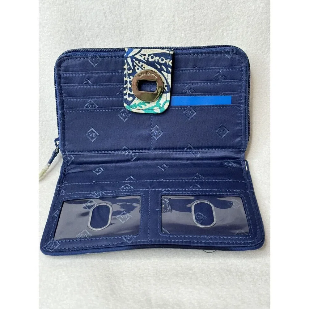Vera Bradley Turn lock Wallet Santiago Quilted Clutch Organizer Never Used-notes
